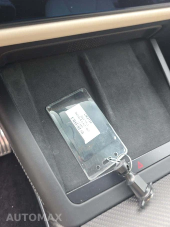 2022 Tesla Model X Plaid - miniatura 8