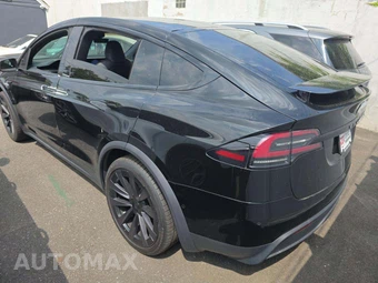 2022 Tesla Model X Plaid – miniatura 2