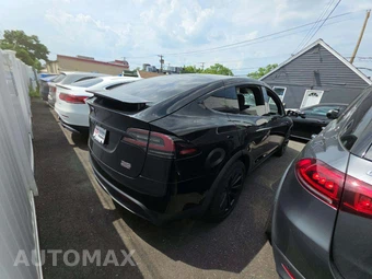 2022 Tesla Model X Plaid – miniatura 3