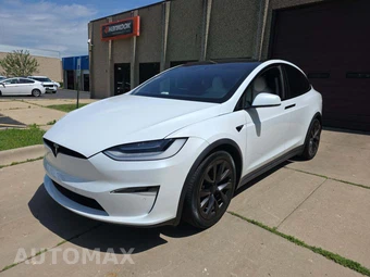 2022 Tesla Model X Plaid