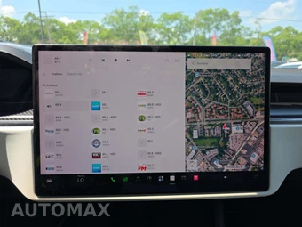 2022 Tesla Model X Plaid - miniatura 10