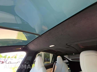 2022 Tesla Model X Plaid - miniatura 11
