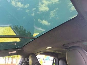 2022 Tesla Model X Plaid - miniatura 11