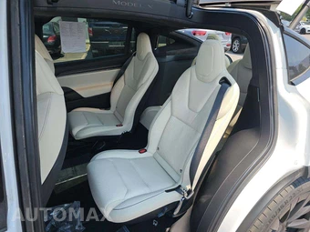 2022 Tesla Model X Plaid - miniatura 13