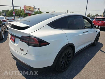 2022 Tesla Model X Plaid - miniatura 3