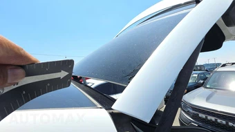 2022 Tesla Model X Plaid – miniatura 28