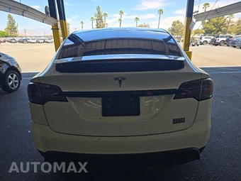 2022 Tesla Model X Plaid – miniatura 5