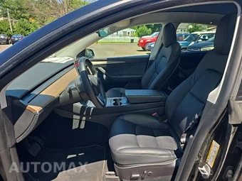 2022 Tesla Model Y Long Range – miniatura 13