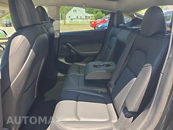 2022 Tesla Model Y Long Range – miniatura 16