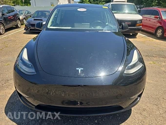 2022 Tesla Model Y Long Range – miniatura 2