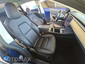 2022 Tesla Model Y Long Range – miniatura 19