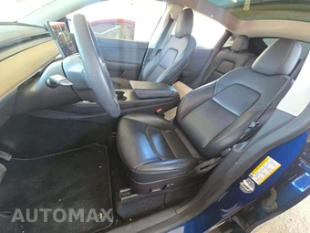 2022 Tesla Model Y Long Range – miniatura 6