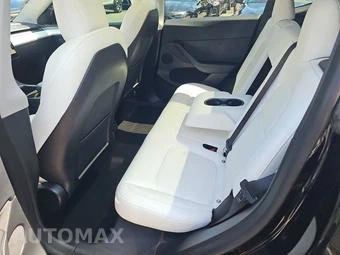 2022 Tesla Model Y Long Range - miniatura 13