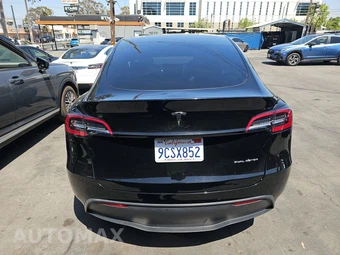 2022 Tesla Model Y Long Range - miniatura 5