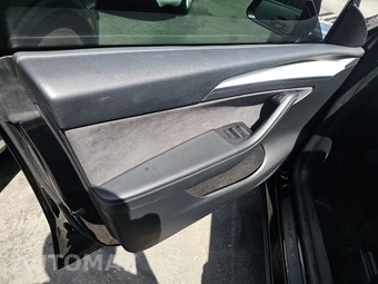 2022 Tesla Model Y Long Range - miniatura 9