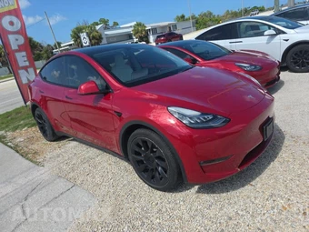 2022 Tesla Model Y Long Range - miniatura 3