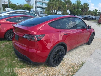 2022 Tesla Model Y Long Range - miniatura 4