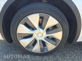 2022 Tesla Model Y Long Range - miniatura 22