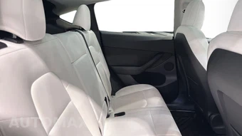 2022 Tesla Model Y Long Range - miniatura 15