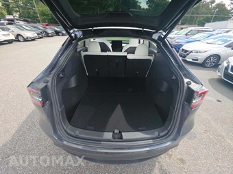 2022 Tesla Model Y Long Range - miniatura 14