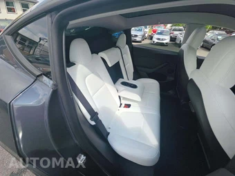 2022 Tesla Model Y Long Range - miniatura 16