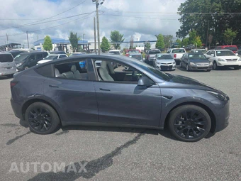 2022 Tesla Model Y Long Range - miniatura 4