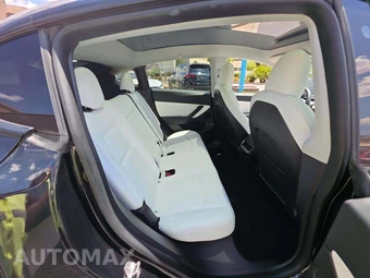 2022 Tesla Model Y Long Range - miniatura 13