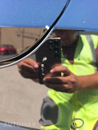 2022 Tesla Model Y Long Range - miniatura 23