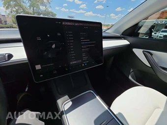 2022 Tesla Model Y Long Range - miniatura 7