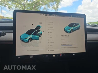 2022 Tesla Model Y Long Range - miniatura 12