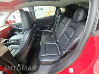 2022 Tesla Model Y Long Range – miniatura 13