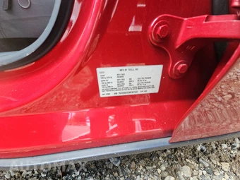 2022 Tesla Model Y Long Range – miniatura 14