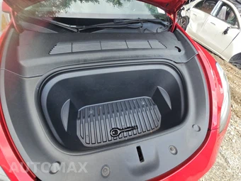 2022 Tesla Model Y Long Range – miniatura 15
