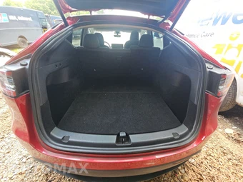 2022 Tesla Model Y Long Range – miniatura 16