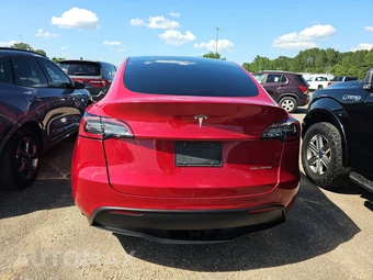2022 Tesla Model Y Long Range – miniatura 5
