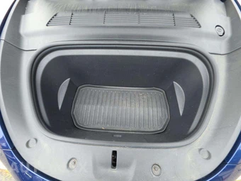 2022 Tesla Model Y Long Range - miniatura 19