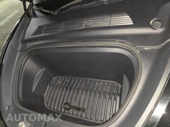 2022 Tesla Model Y Long Range - miniatura 19