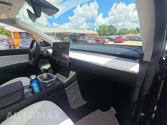 2022 Tesla Model Y Long Range – miniatura 20