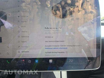 2022 Tesla Model Y Long Range – miniatura 5