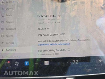 2022 Tesla Model Y Long Range – miniatura 9