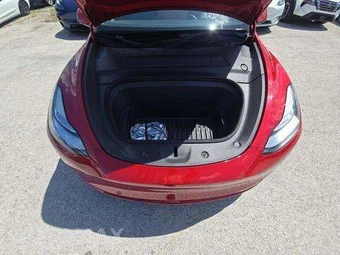 2022 Tesla Model Y Long Range - miniatura 21