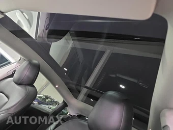 2022 Tesla Model Y Long Range - miniatura 17