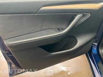 2022 Tesla Model Y Long Range - miniatura 9