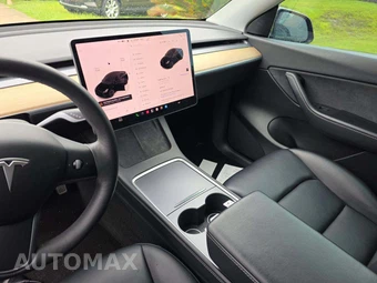 2022 Tesla Model Y Long Range - miniatura 10