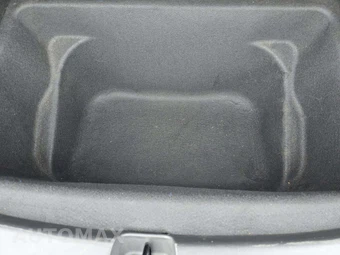2022 Tesla Model Y Long Range - miniatura 15