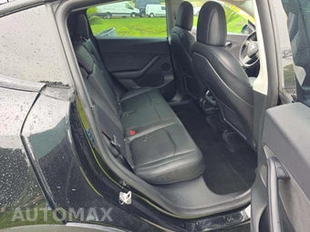 2022 Tesla Model Y Long Range - miniatura 17