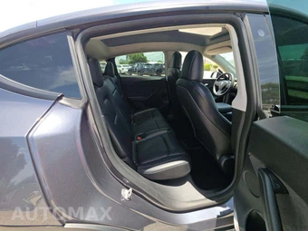 2022 Tesla Model Y Long Range - miniatura 14