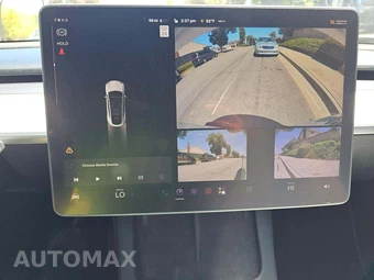 2022 Tesla Model Y Long Range - miniatura 7