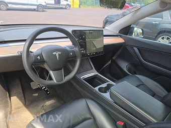 2022 Tesla Model Y Long Range - miniatura 11