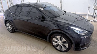 2022 Tesla Model Y Long Range - miniatura 3